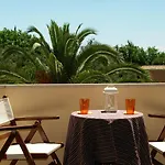Fiori Hotel 2*